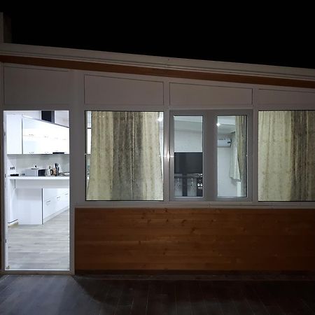The Ideal Penthouse 第比利斯 外观 照片