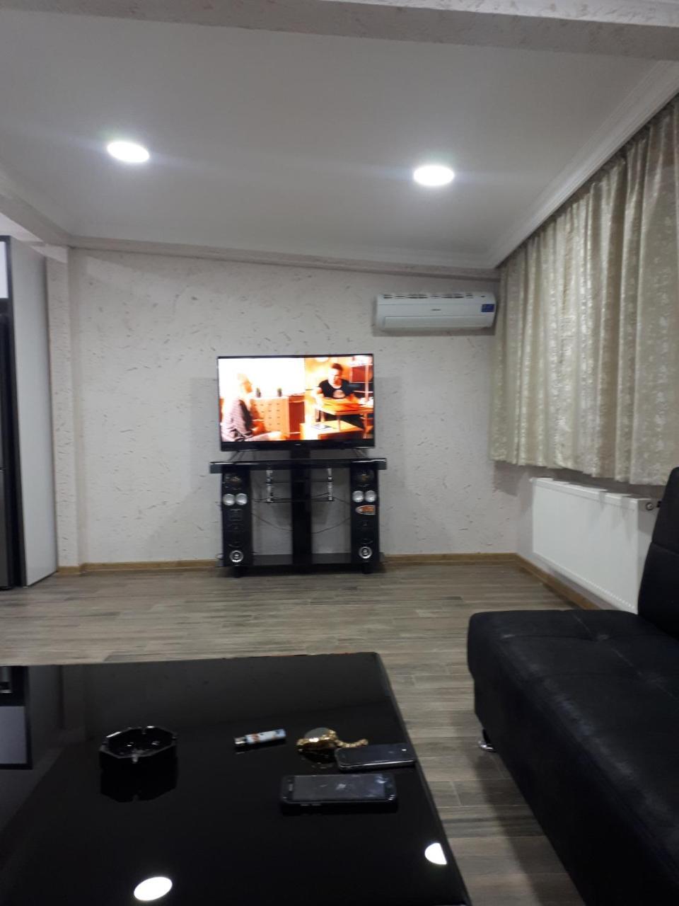 The Ideal Penthouse 第比利斯 外观 照片